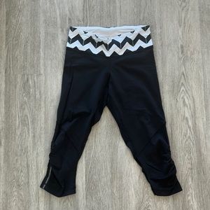 Lululemon crop leggings